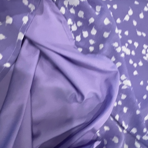 Like New Large Purple and White Print Sheer Top - Picture 9 of 13